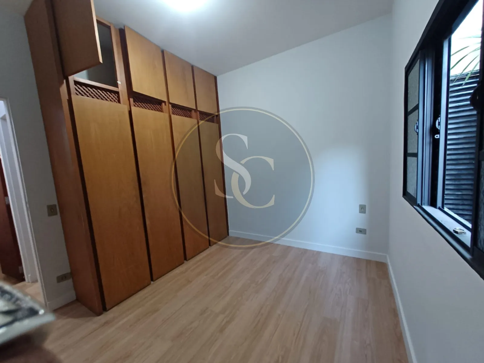 0032A - APARTAMENTO 2 QUARTOS NO BAIRRO APARECIDA — foto 1 de 10